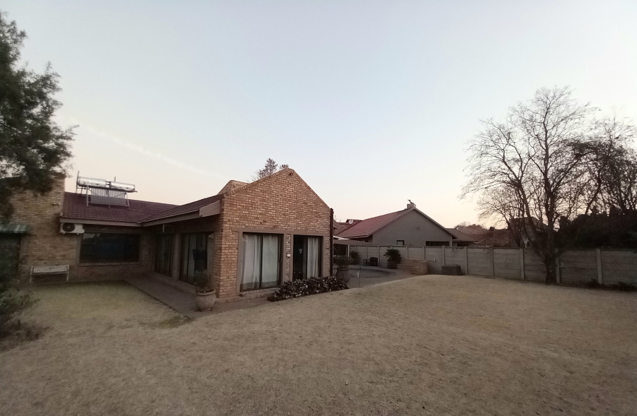 4 Bedroom Property for Sale in Vaalpark Free State